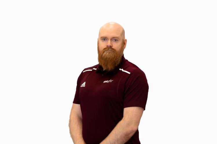 A white male personal trainer